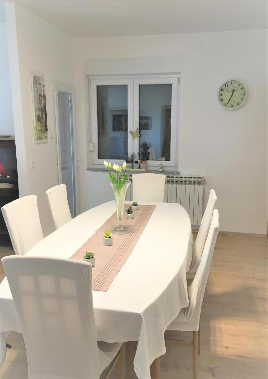 Cosy Apartment On The Beach - Кали Екстериор снимка